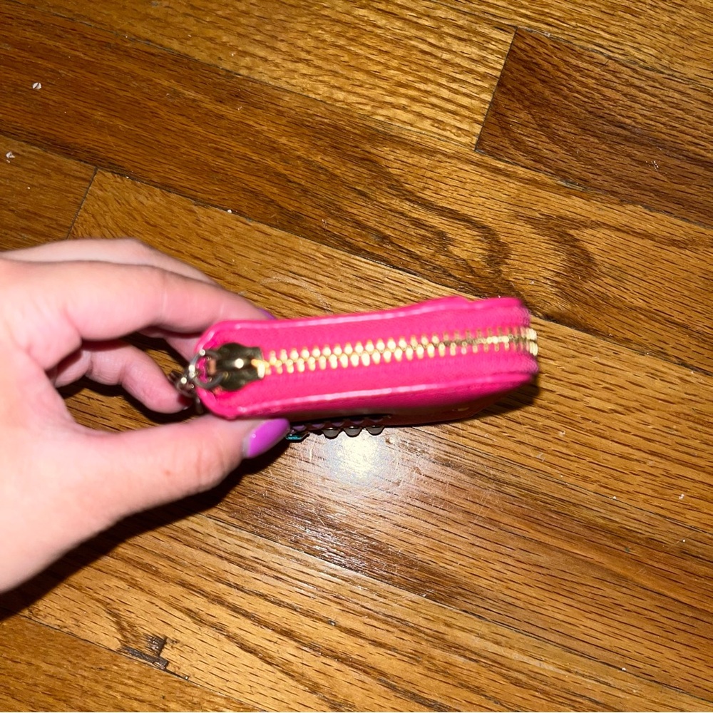 Kate Spade “L” Key Pouch - Picture 9 of 16